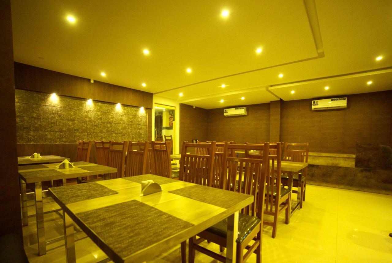 Hotel Wayanad Square Mananthavady Exterior foto